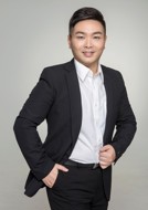 戴　偉
